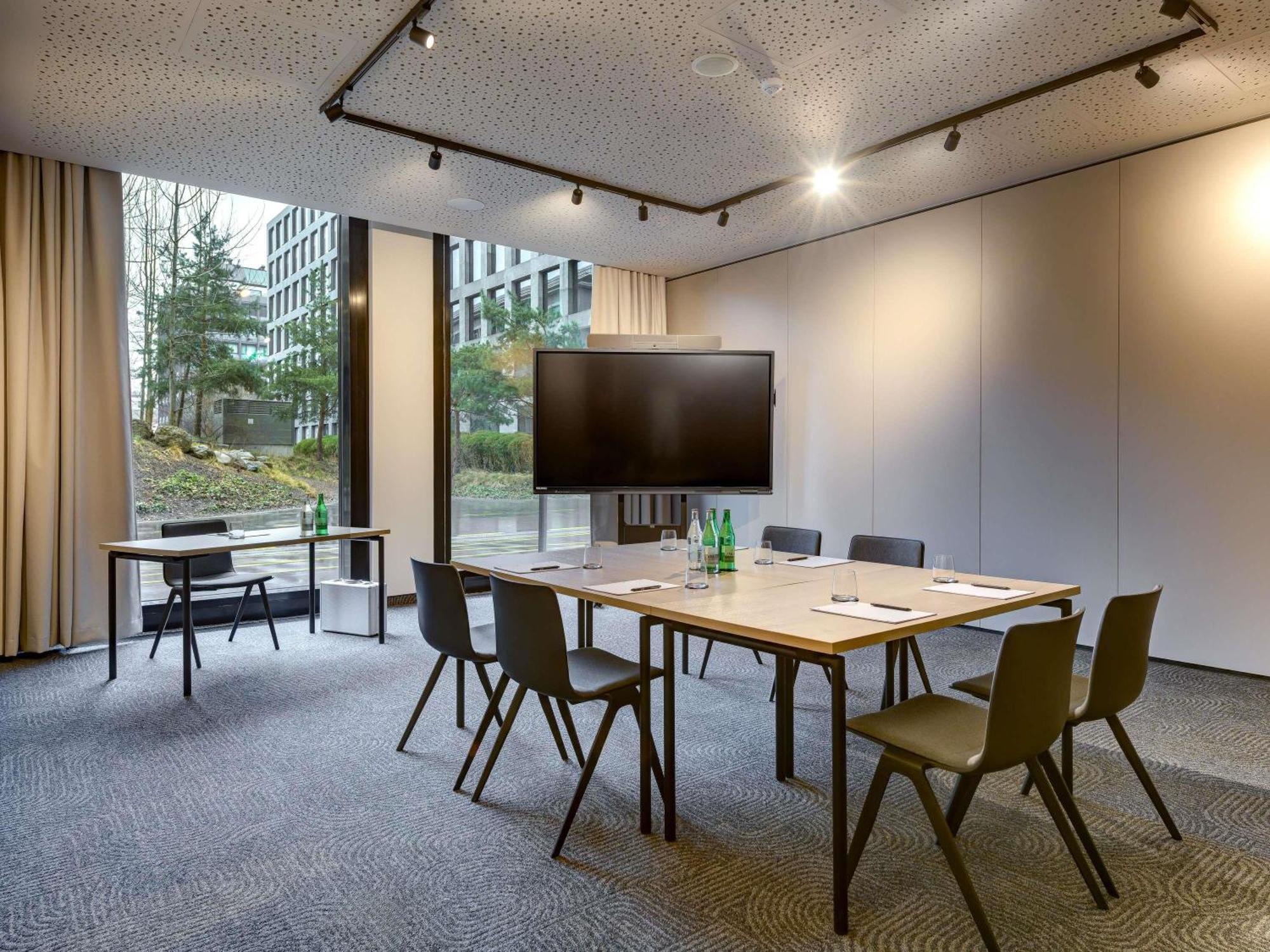 Mercure Hotel 4*