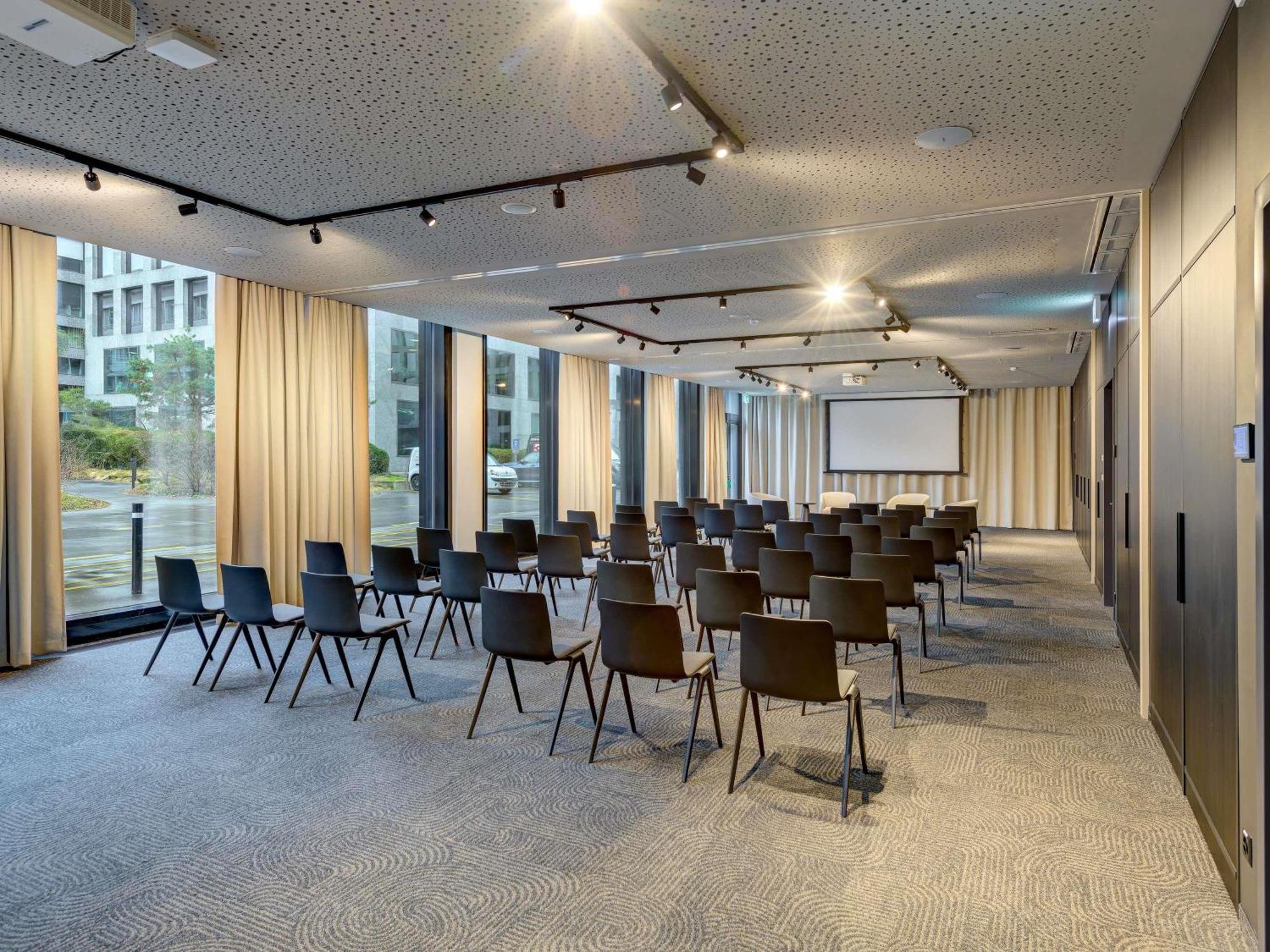 Mercure Hotel 4*